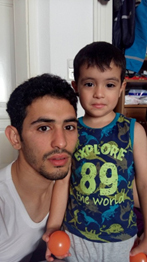 Aeham Ahmad mit Sohn